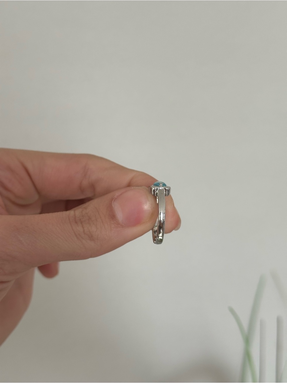 925 Sterling Silver Silver Open Band Minimalist Ring with Light Blue Gemstone - Picture 5 of 7